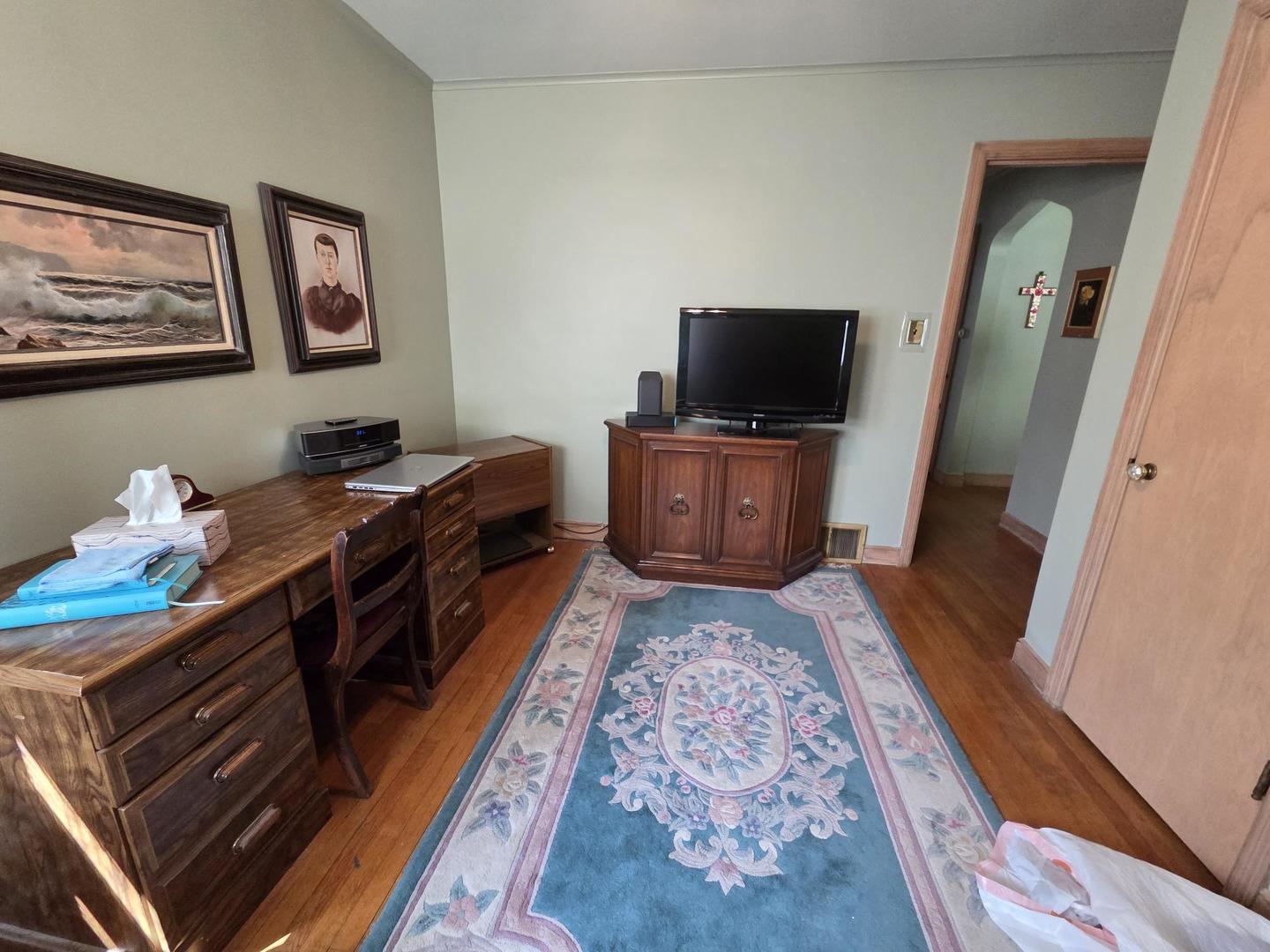 main property photo 7