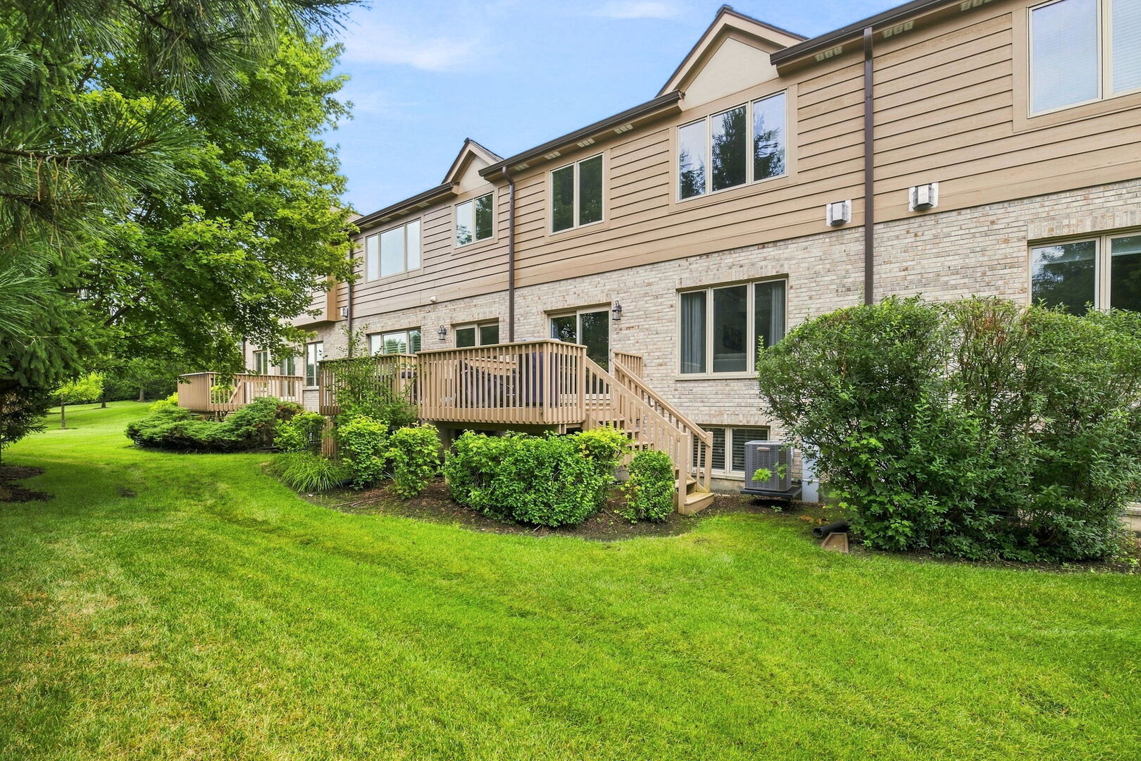 main property photo 34
