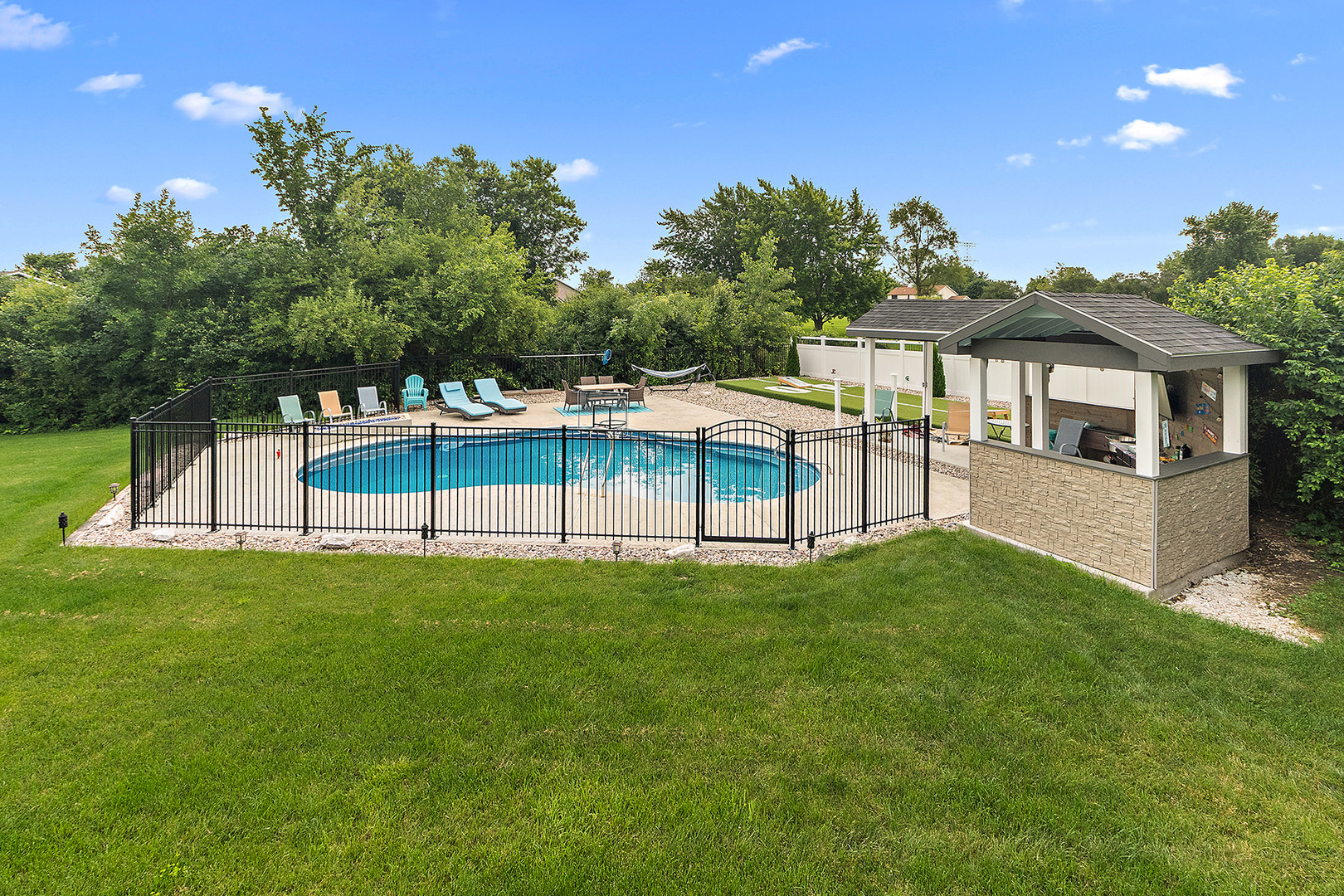 main property photo 61