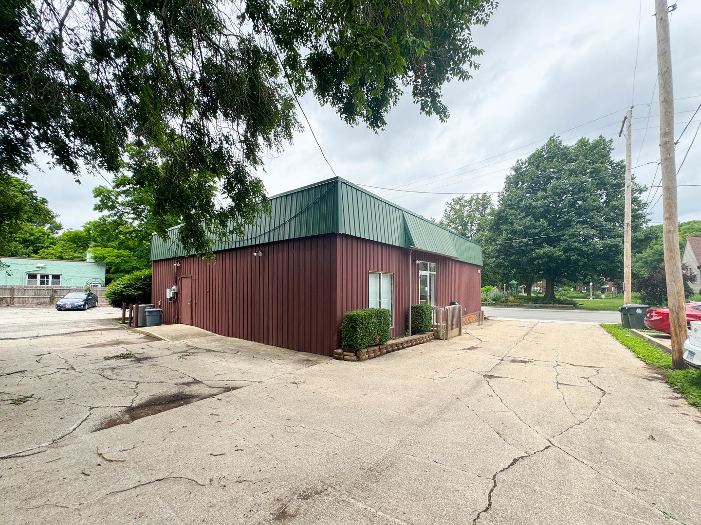 main property photo 5