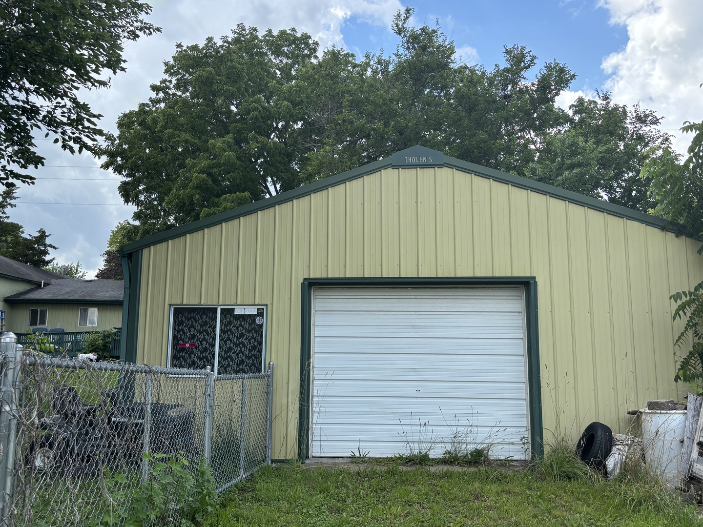 main property photo 3