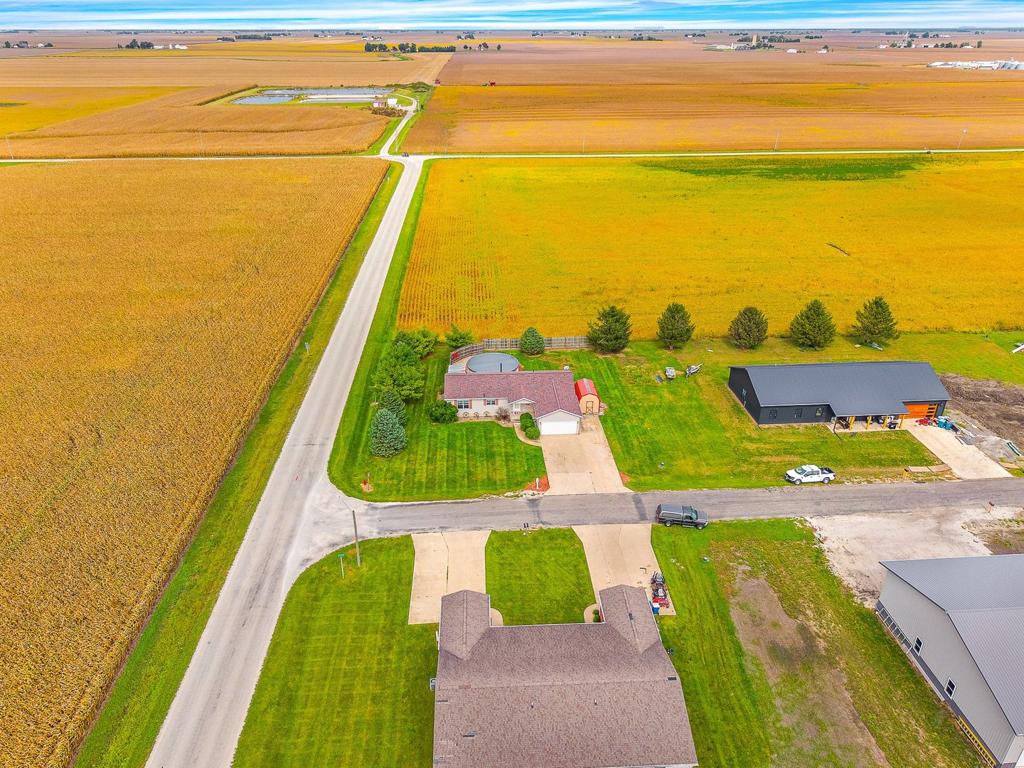 main property photo 44