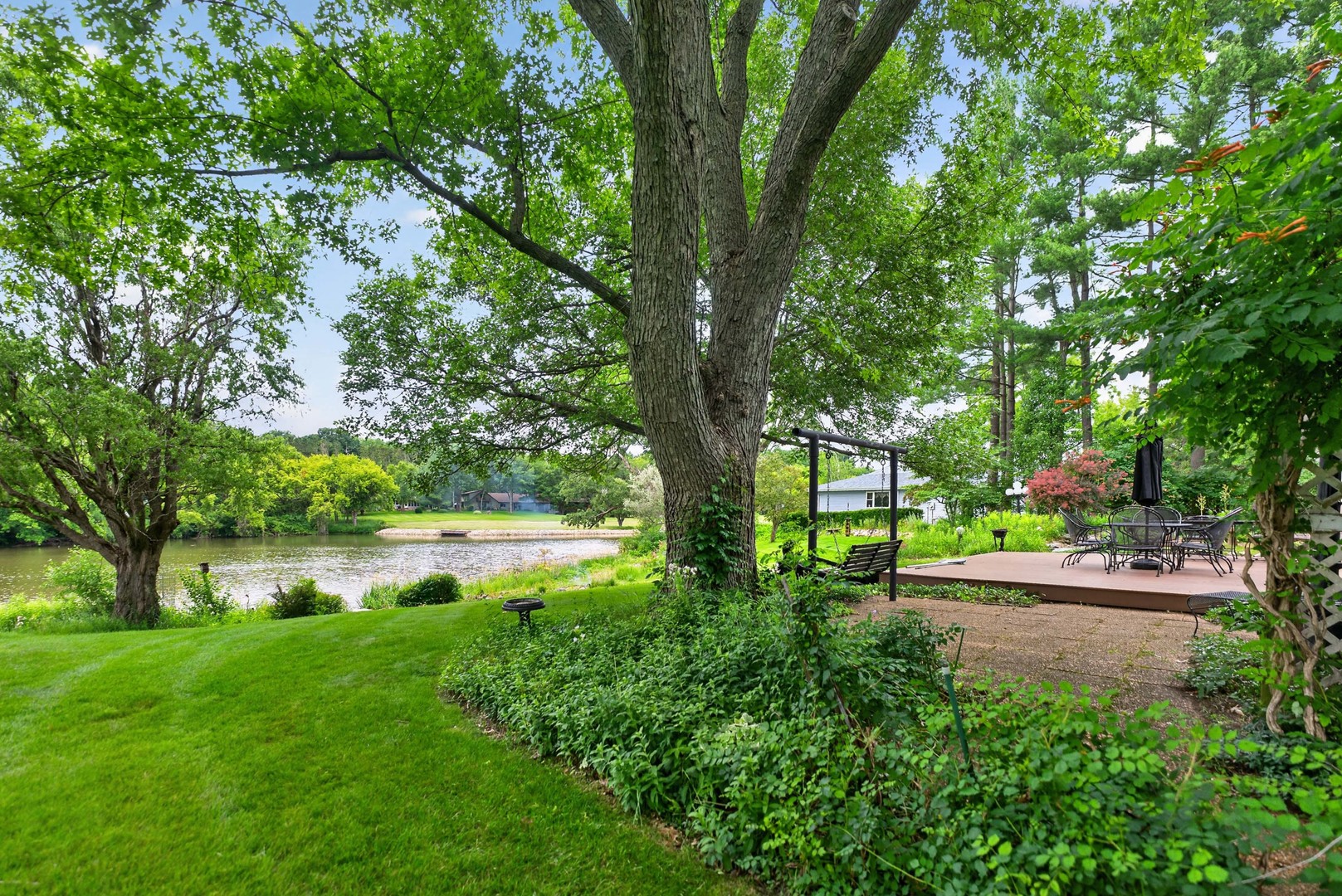 main property photo 74