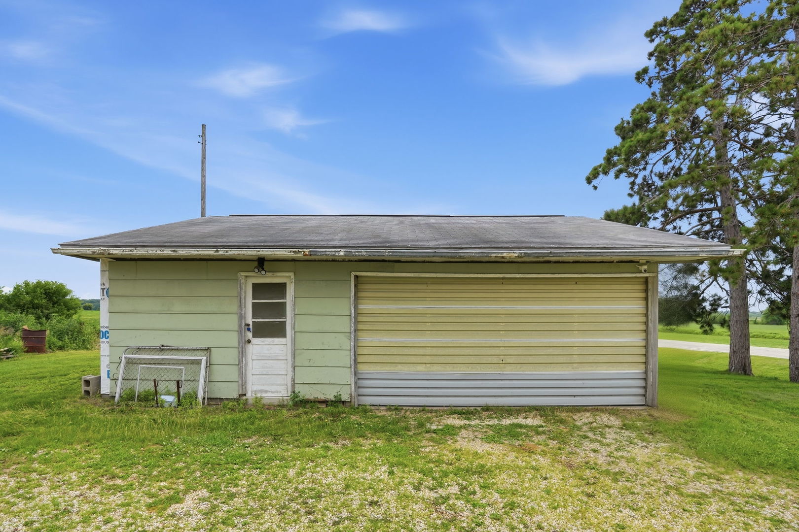 main property photo 21