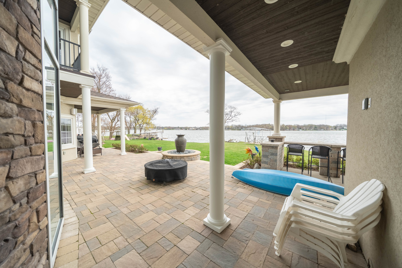 main property photo 38