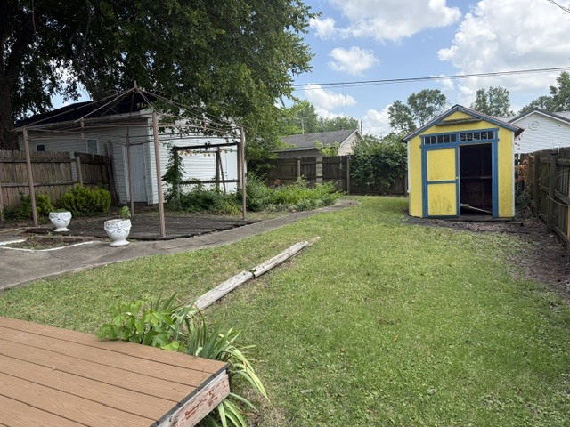 main property photo 20