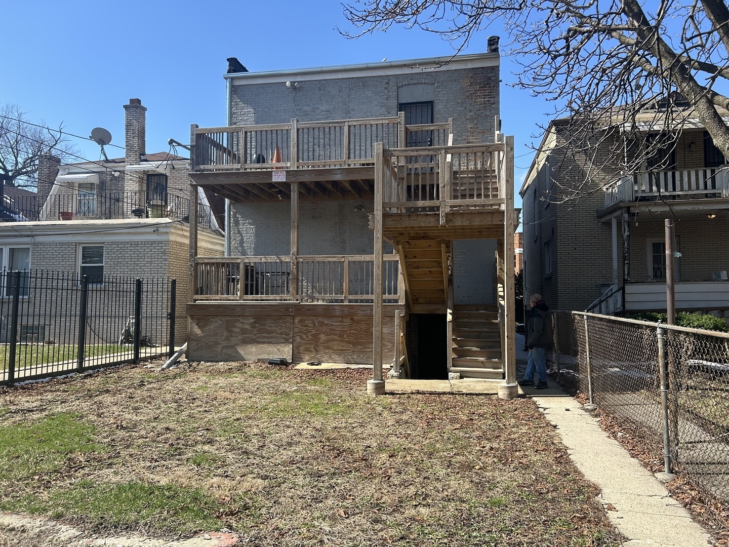 main property photo 9