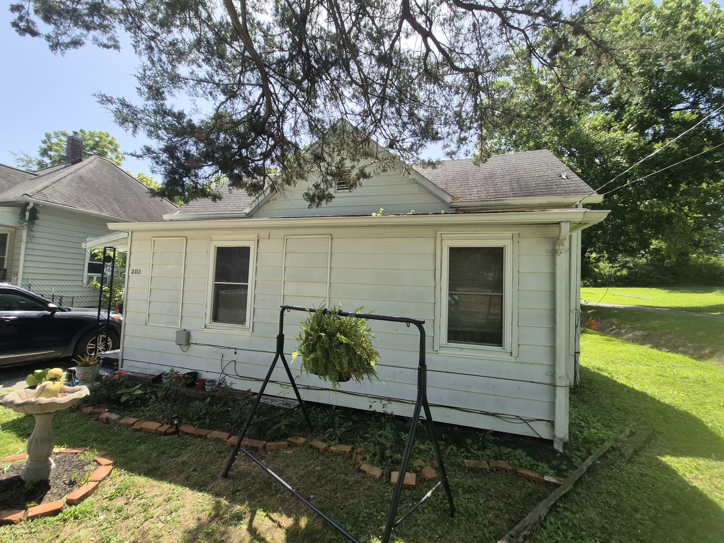 main property photo 20