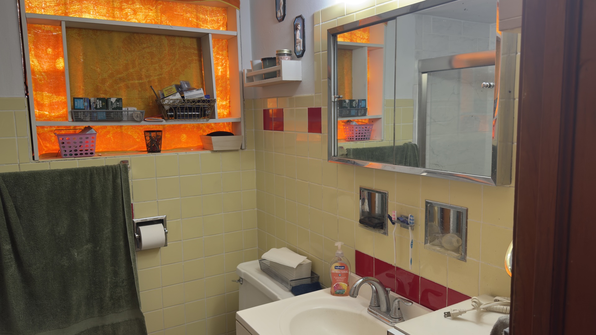 main property photo 9