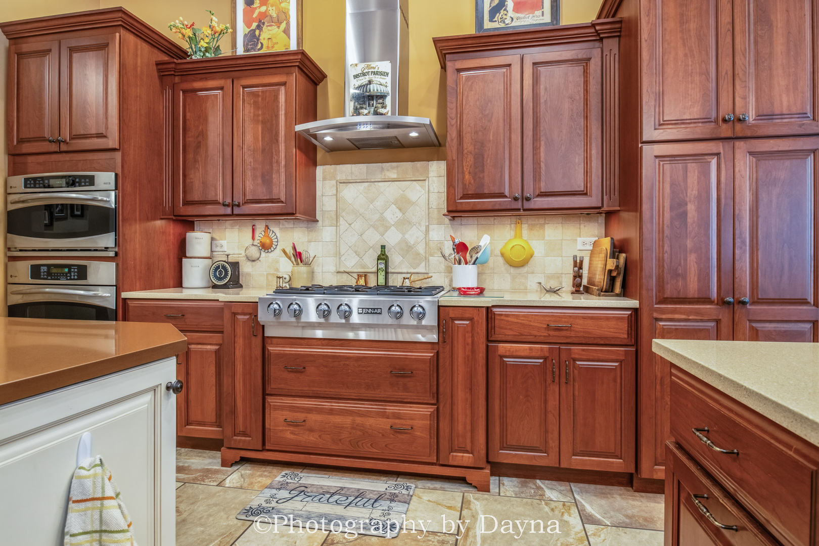 main property photo 19