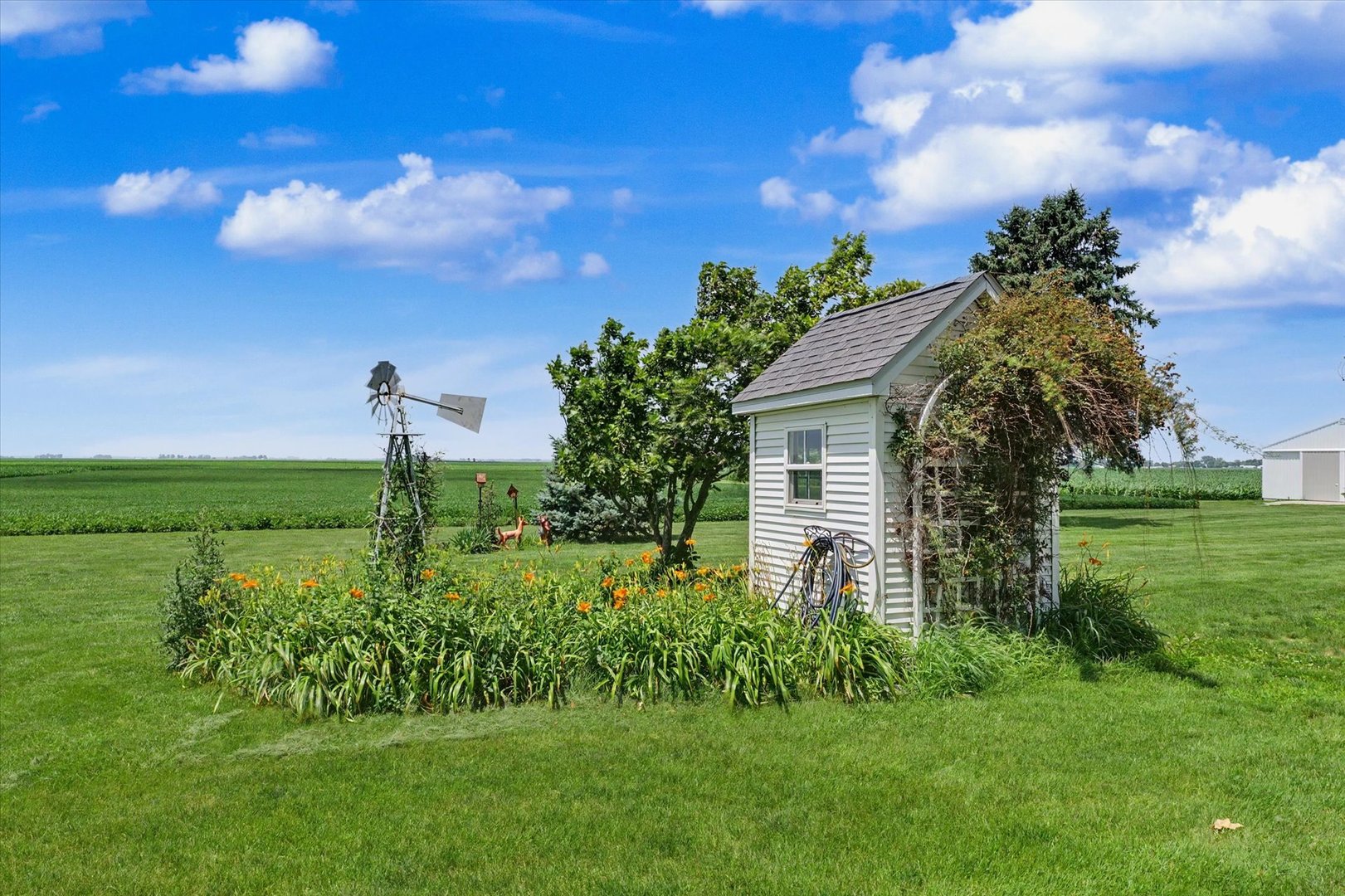 main property photo 43