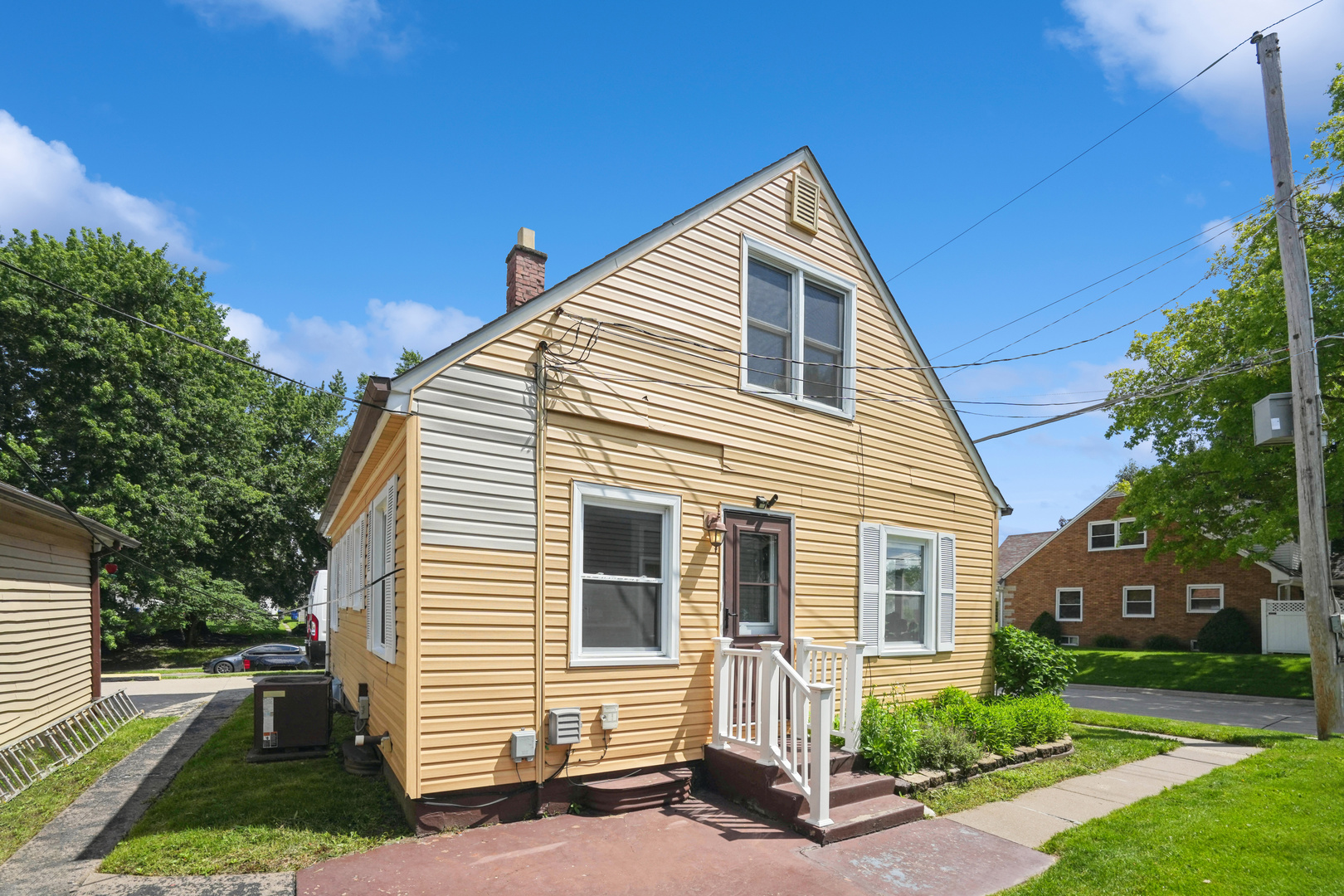 main property photo 17