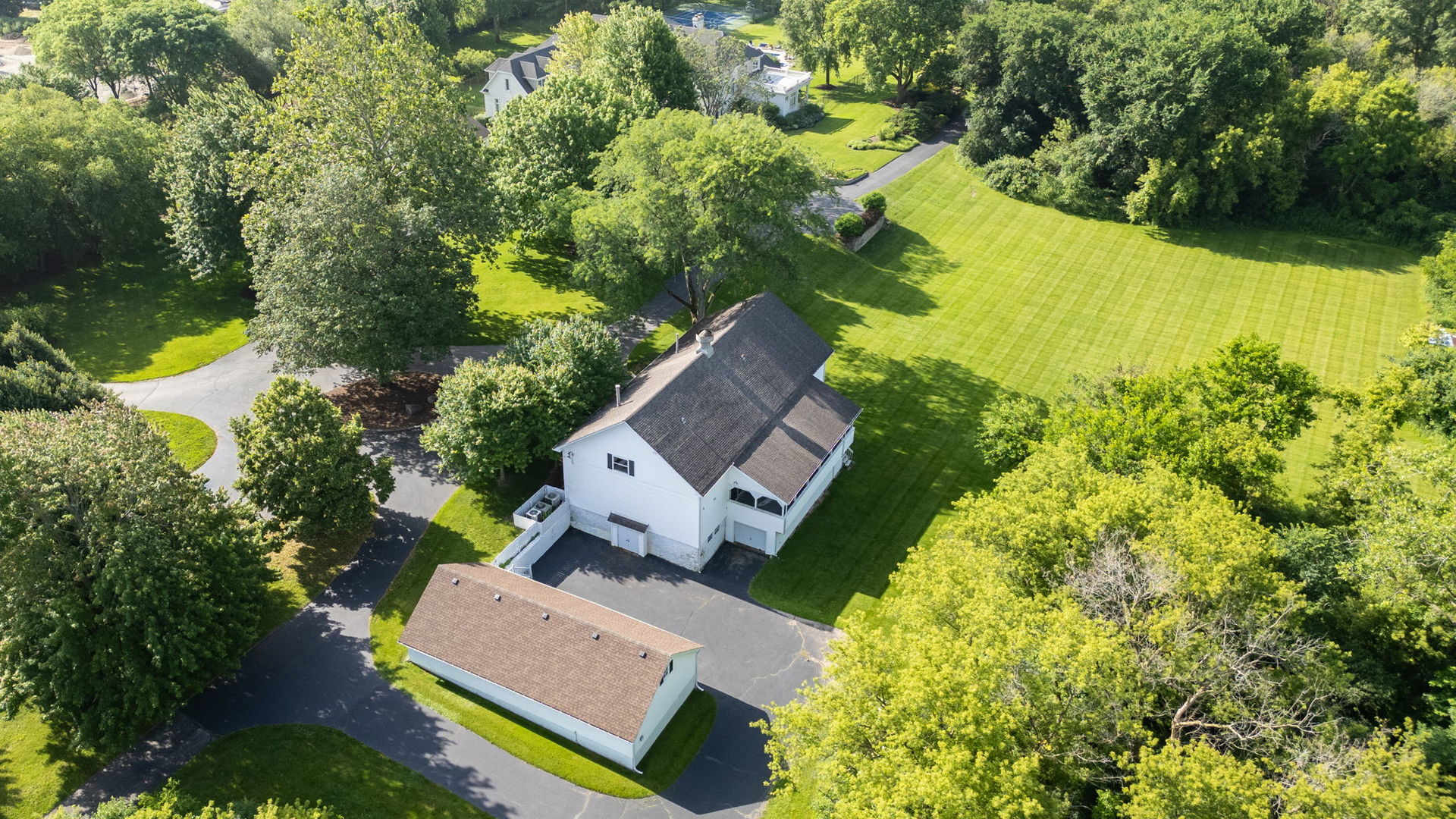 main property photo 86