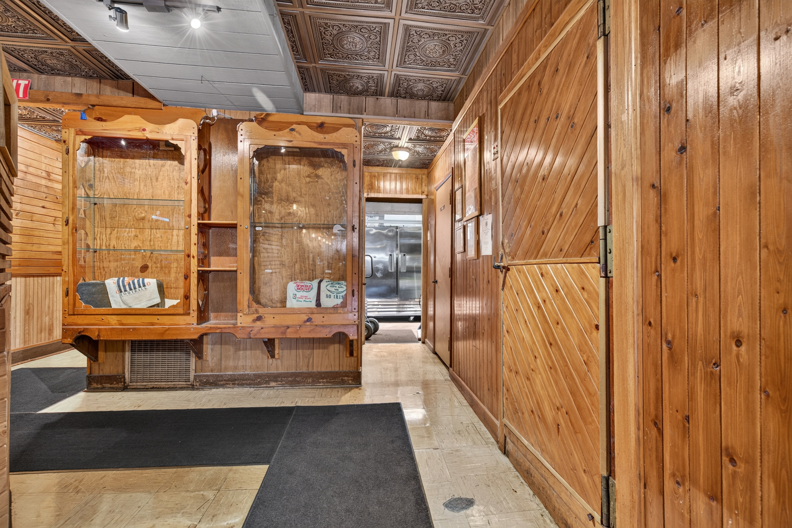 main property photo 18