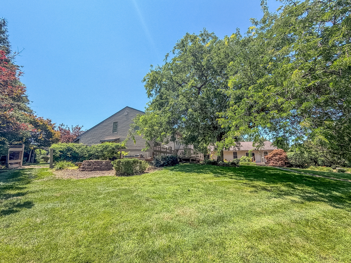 main property photo 76