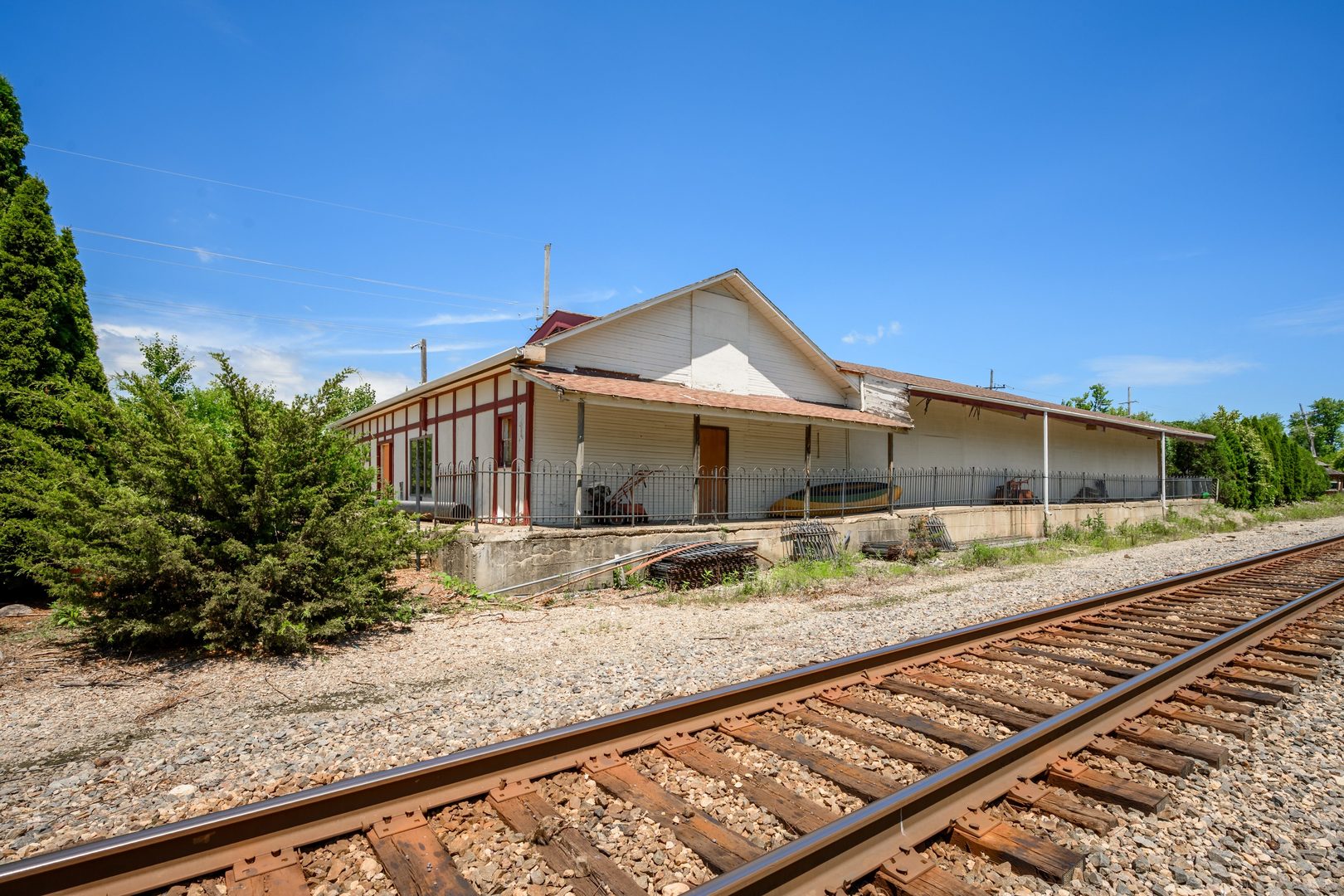 main property photo 4