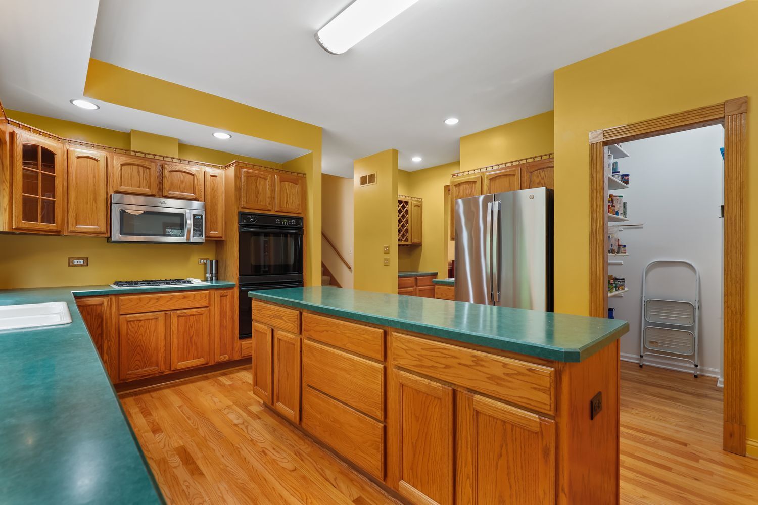 main property photo 16