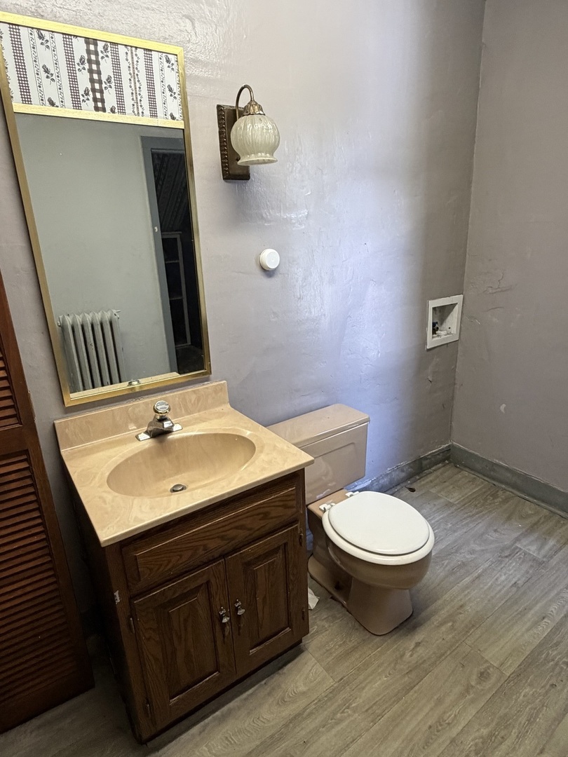 main property photo 12