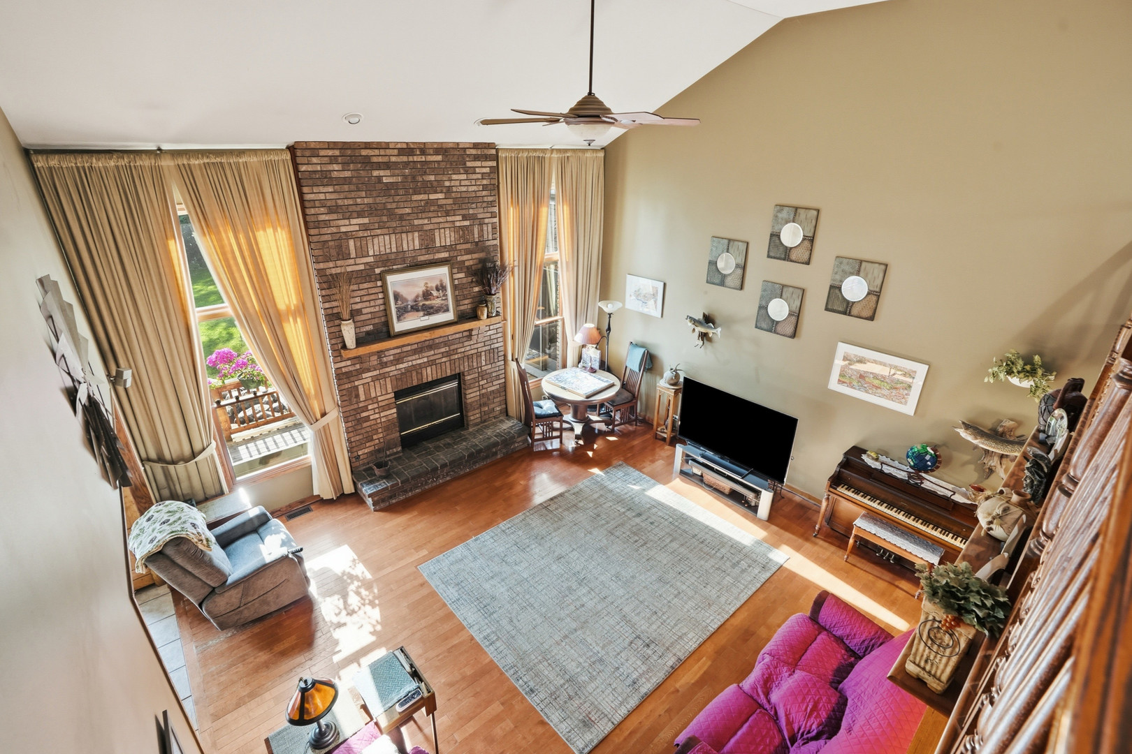 main property photo 26