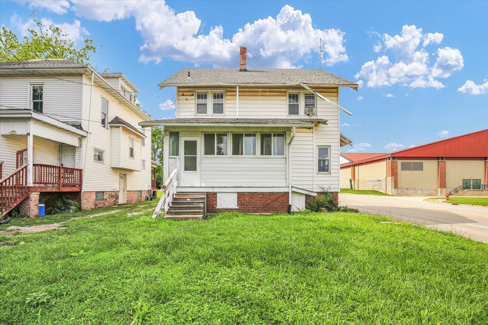 main property photo 31