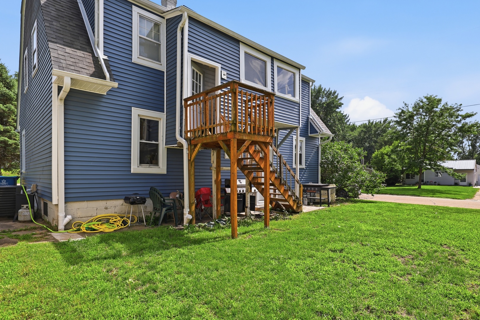 main property photo 16