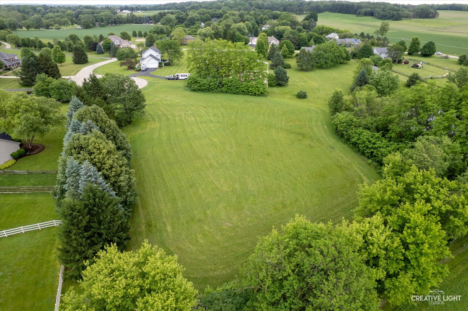 main property photo 9