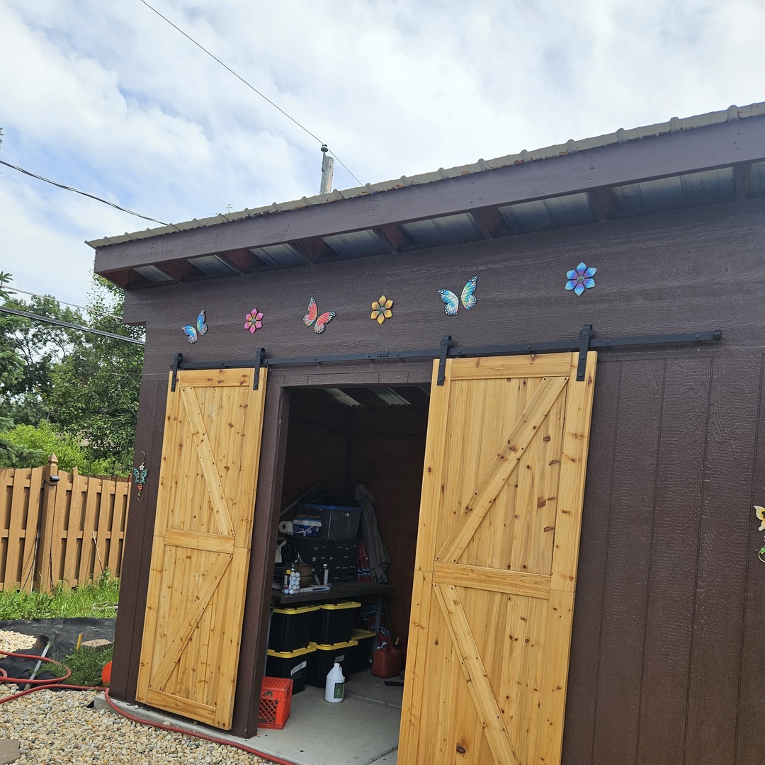 main property photo 30