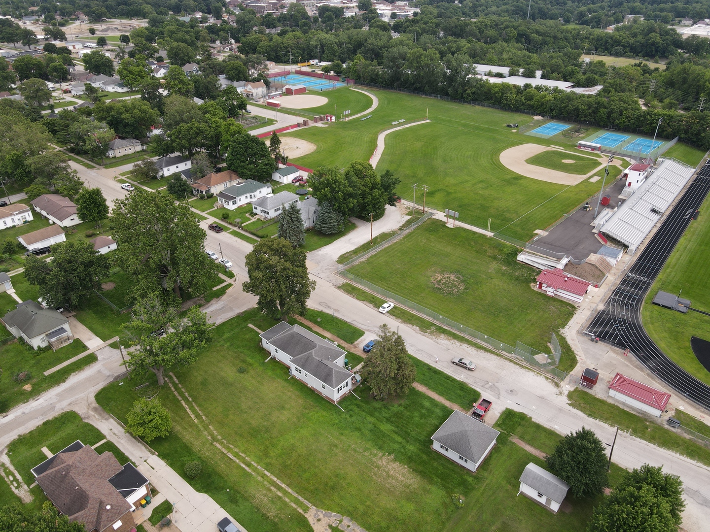 main property photo 3