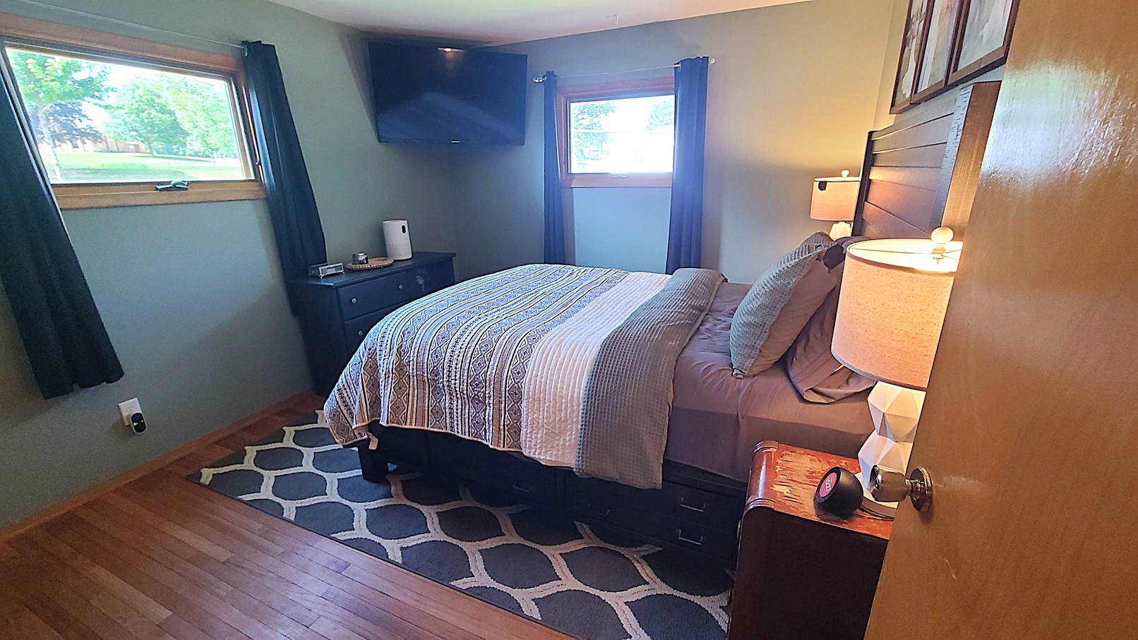 main property photo 12