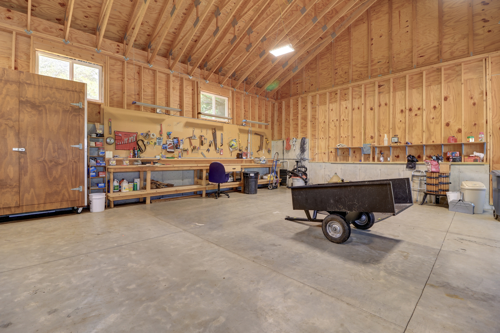main property photo 83