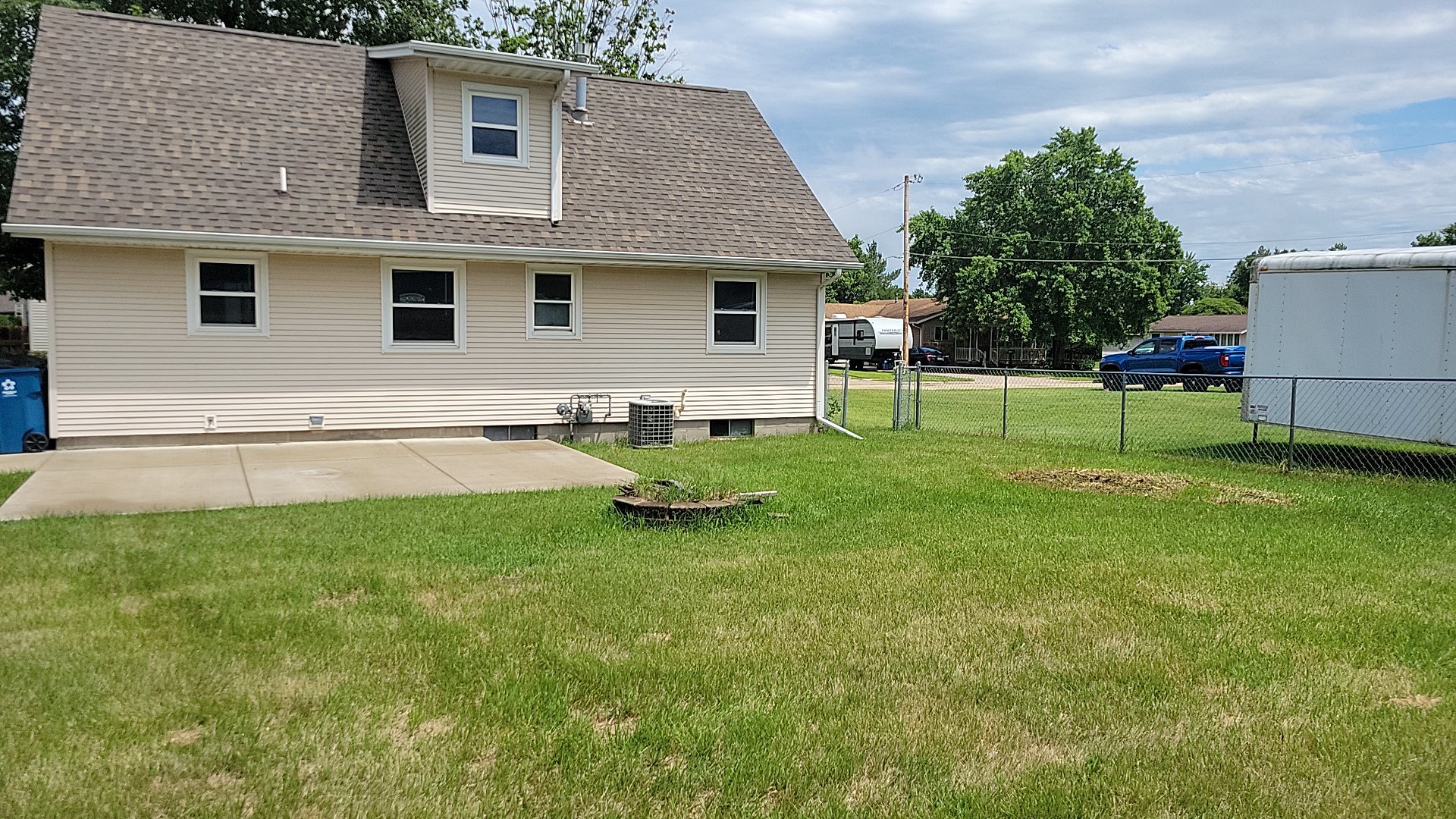 property viewer photo 5
