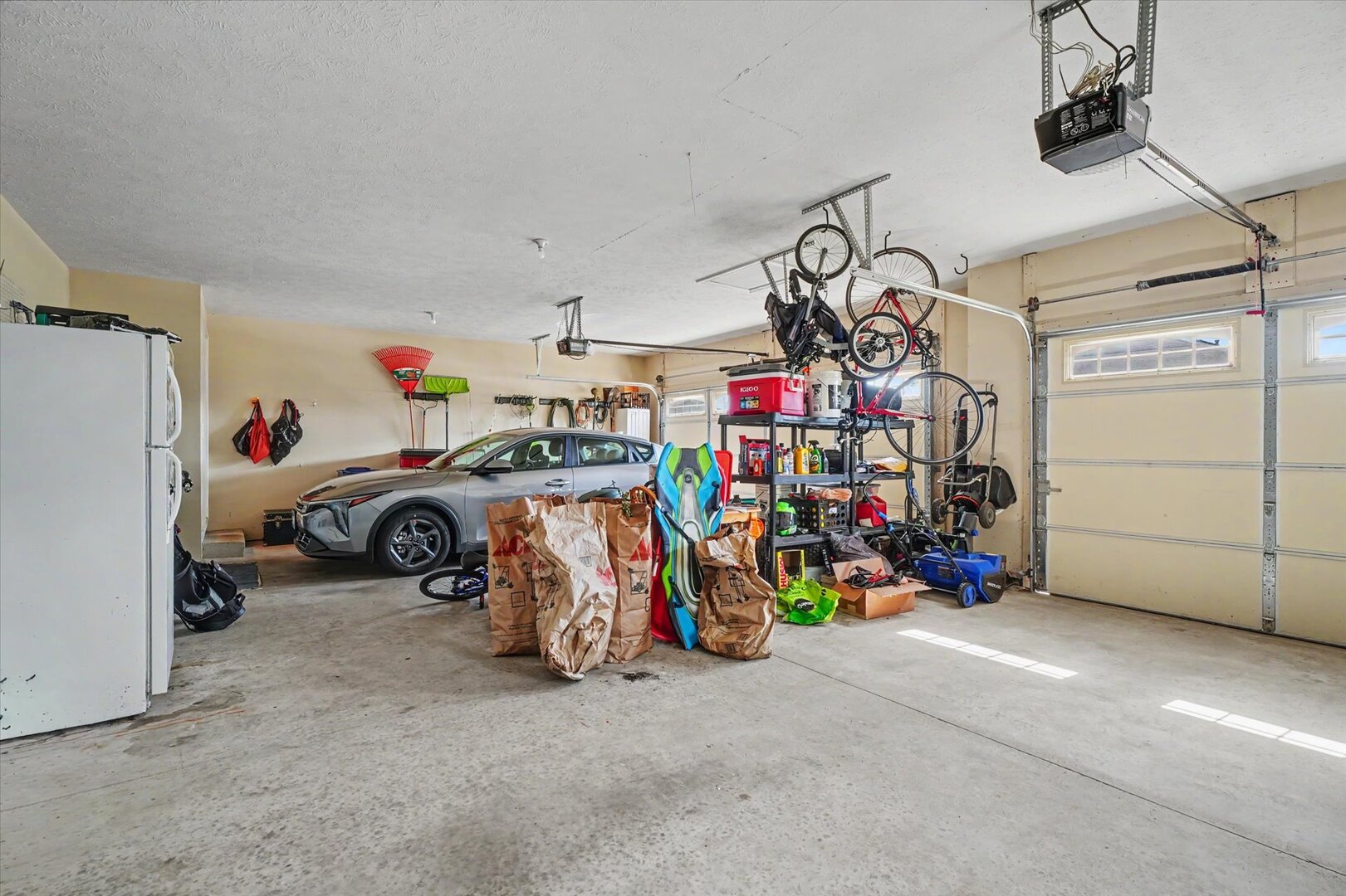 main property photo 60