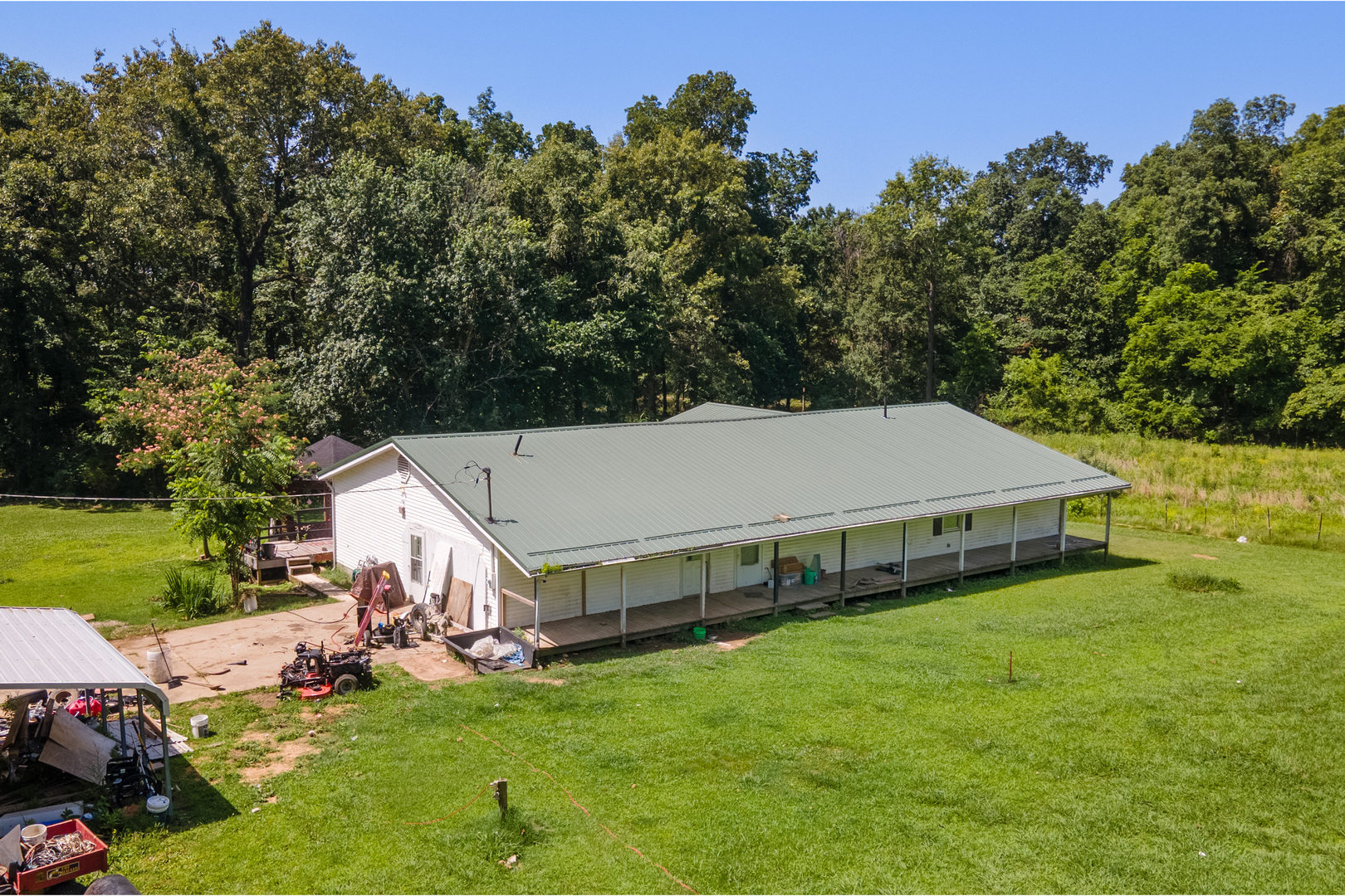main property photo 42