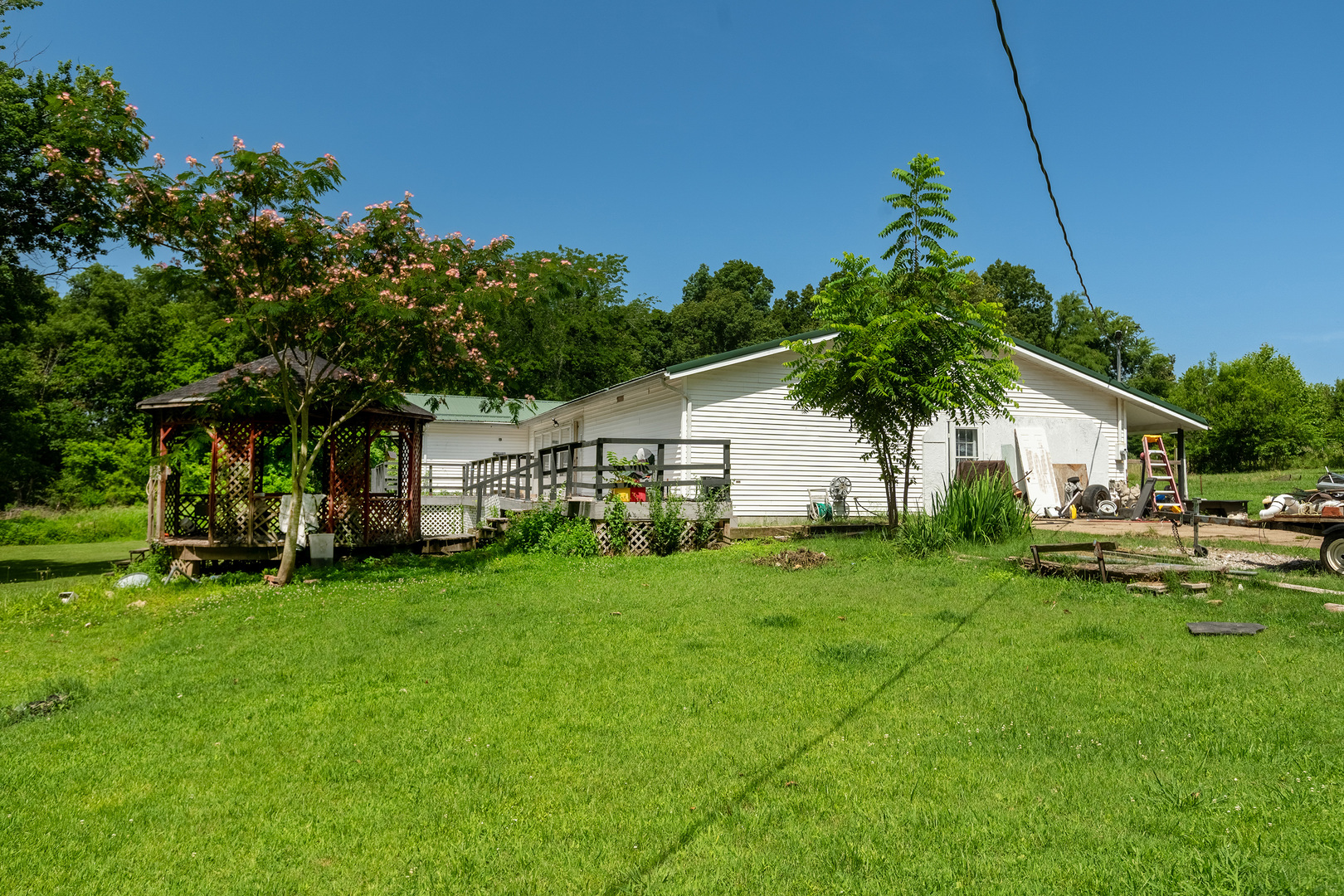main property photo 43
