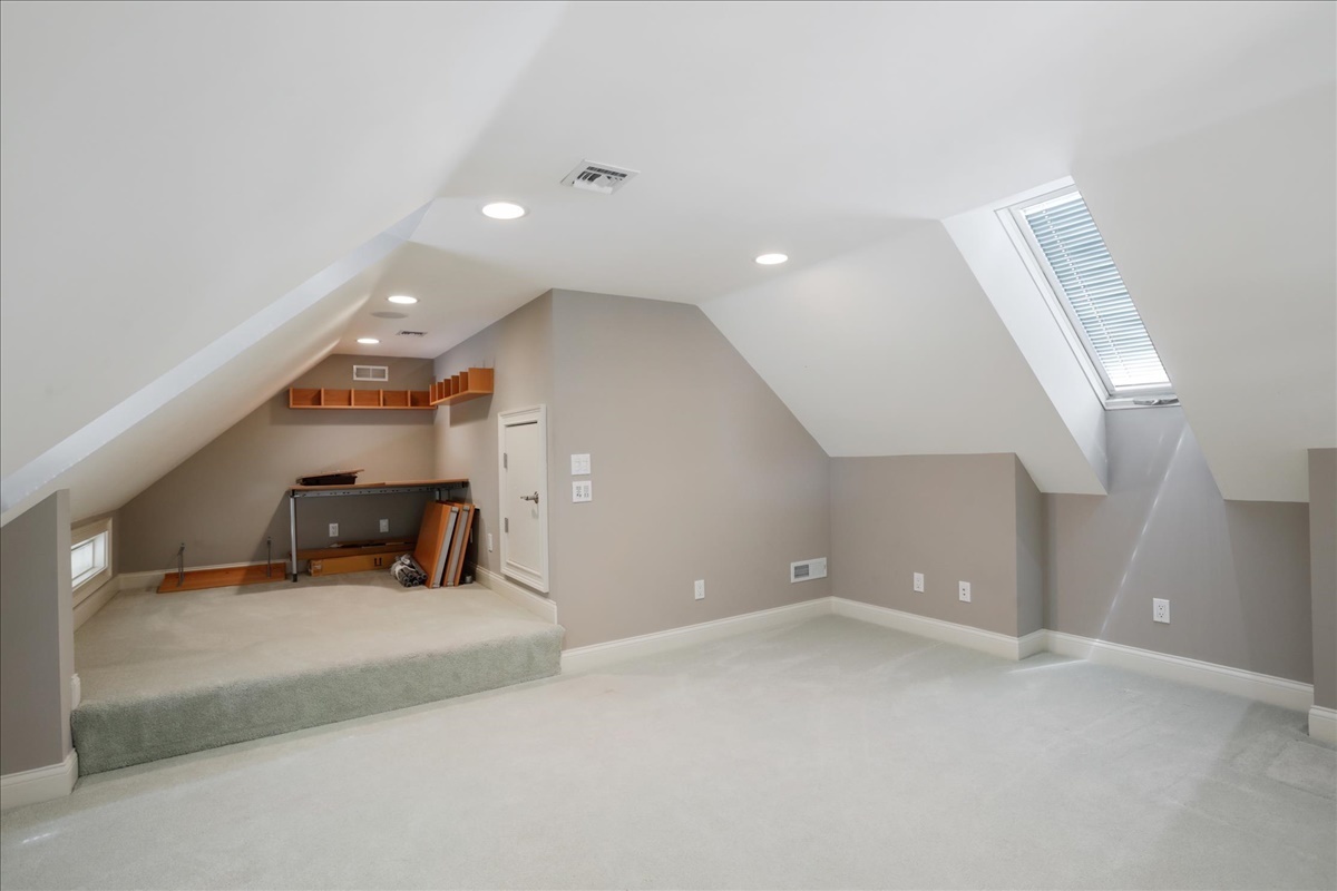 main property photo 68
