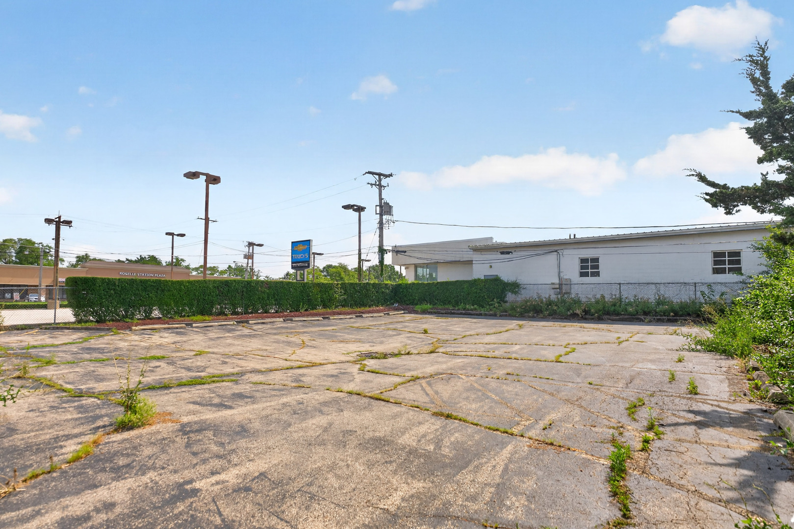 main property photo 5