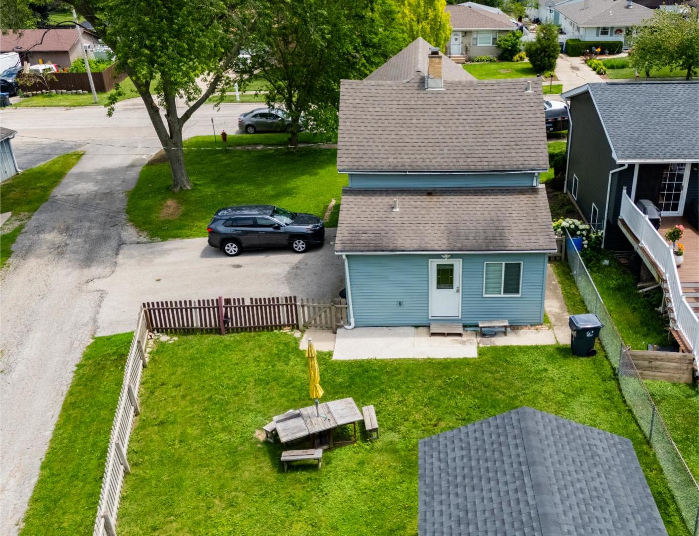 main property photo 17