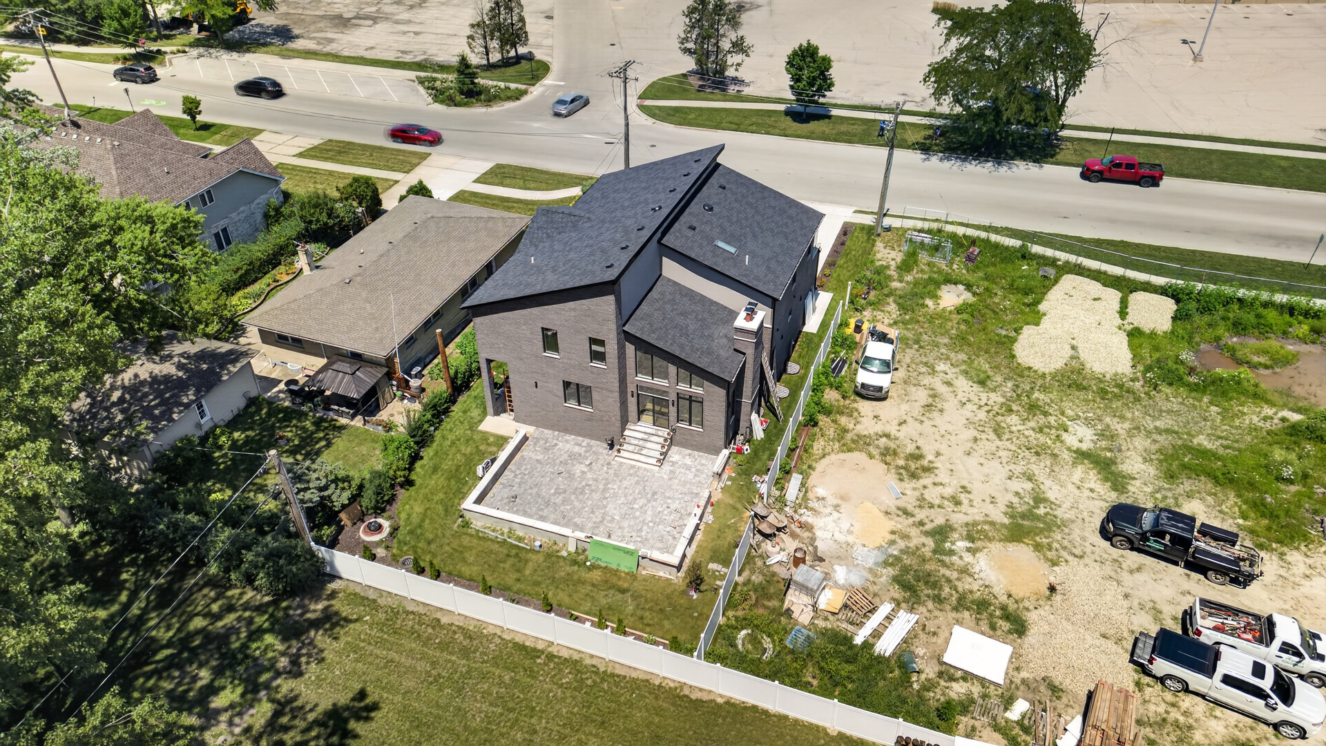 main property photo 85