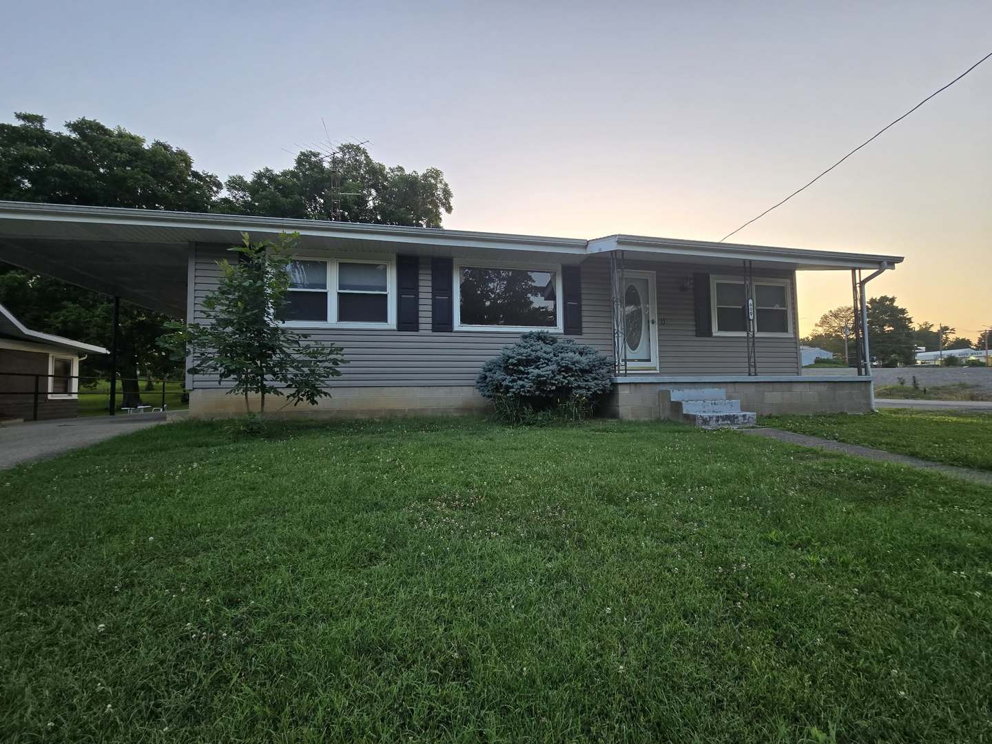 main property photo 1