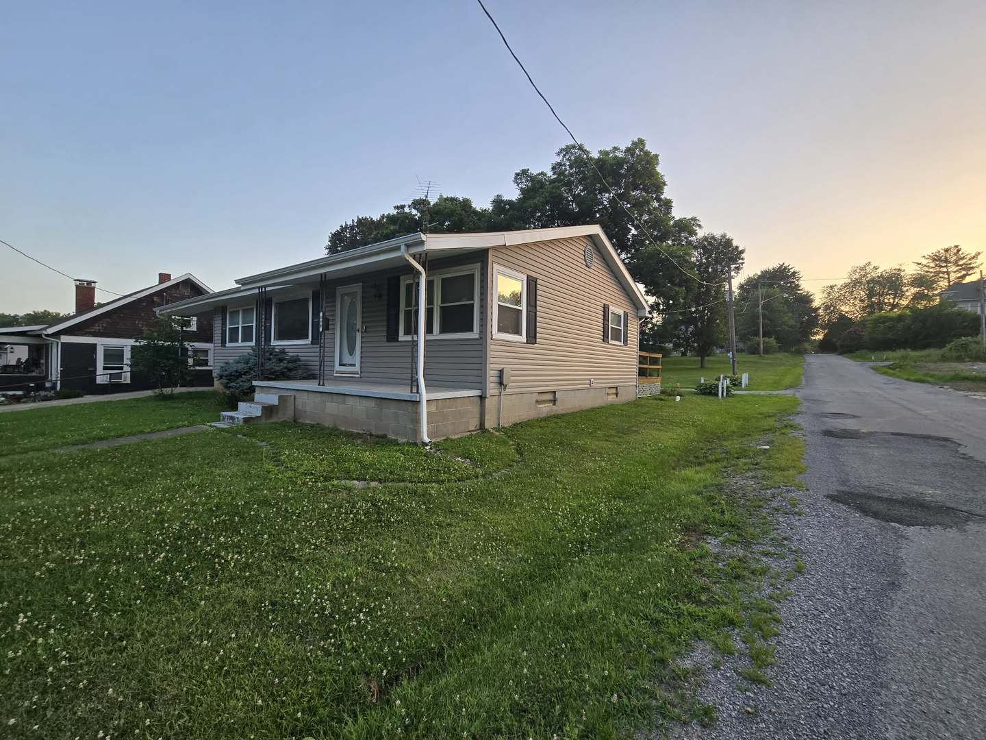 main property photo 2