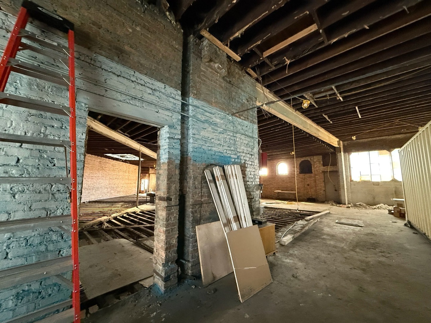 main property photo 17