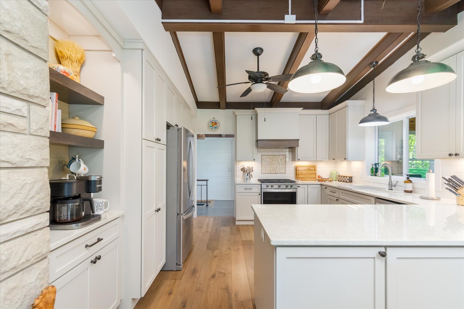 property viewer photo 11