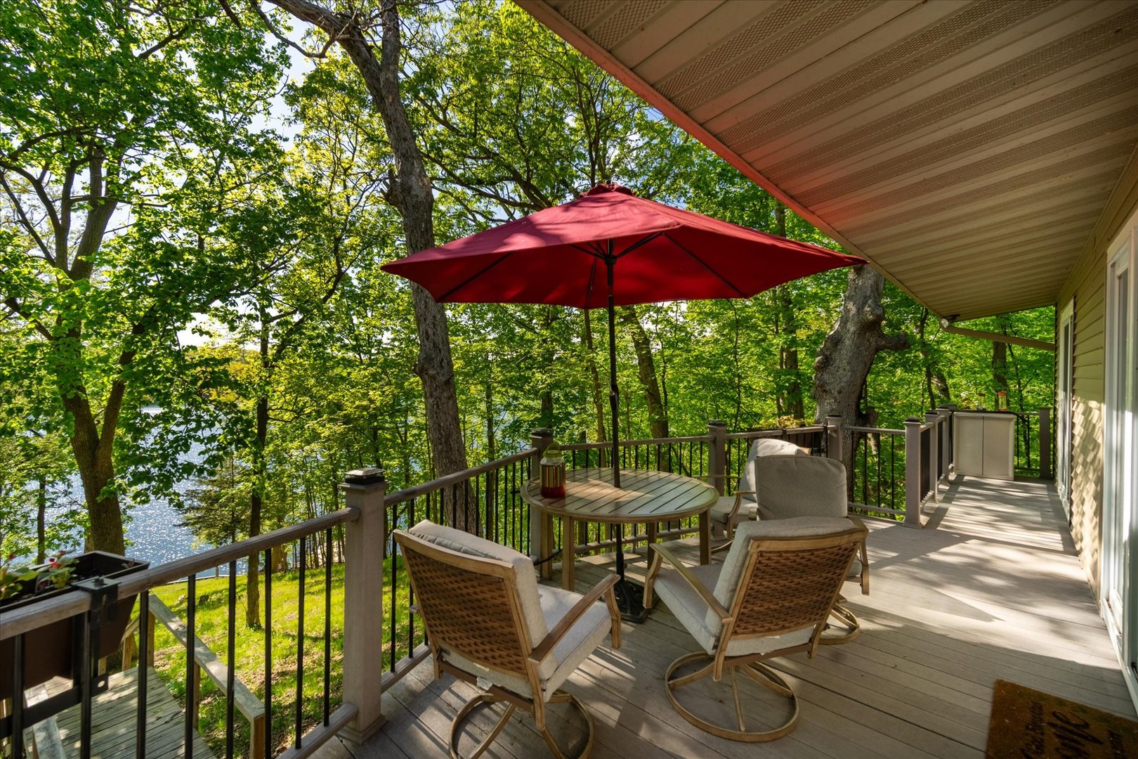 property viewer photo 3