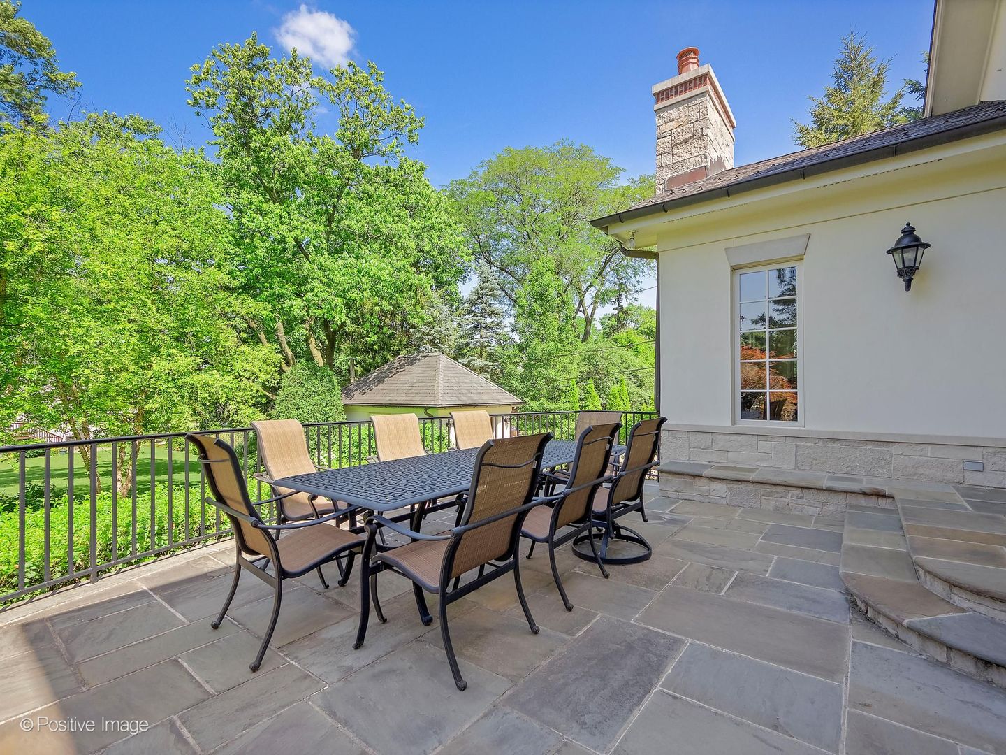 main property photo 37
