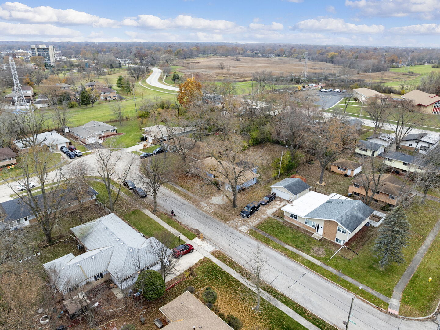 main property photo 28