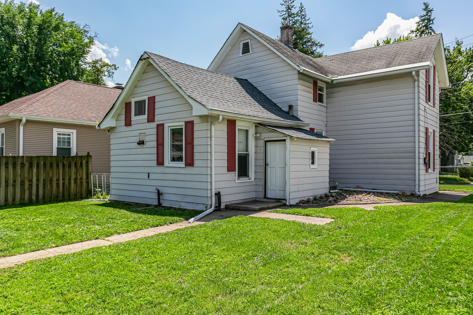 main property photo 5