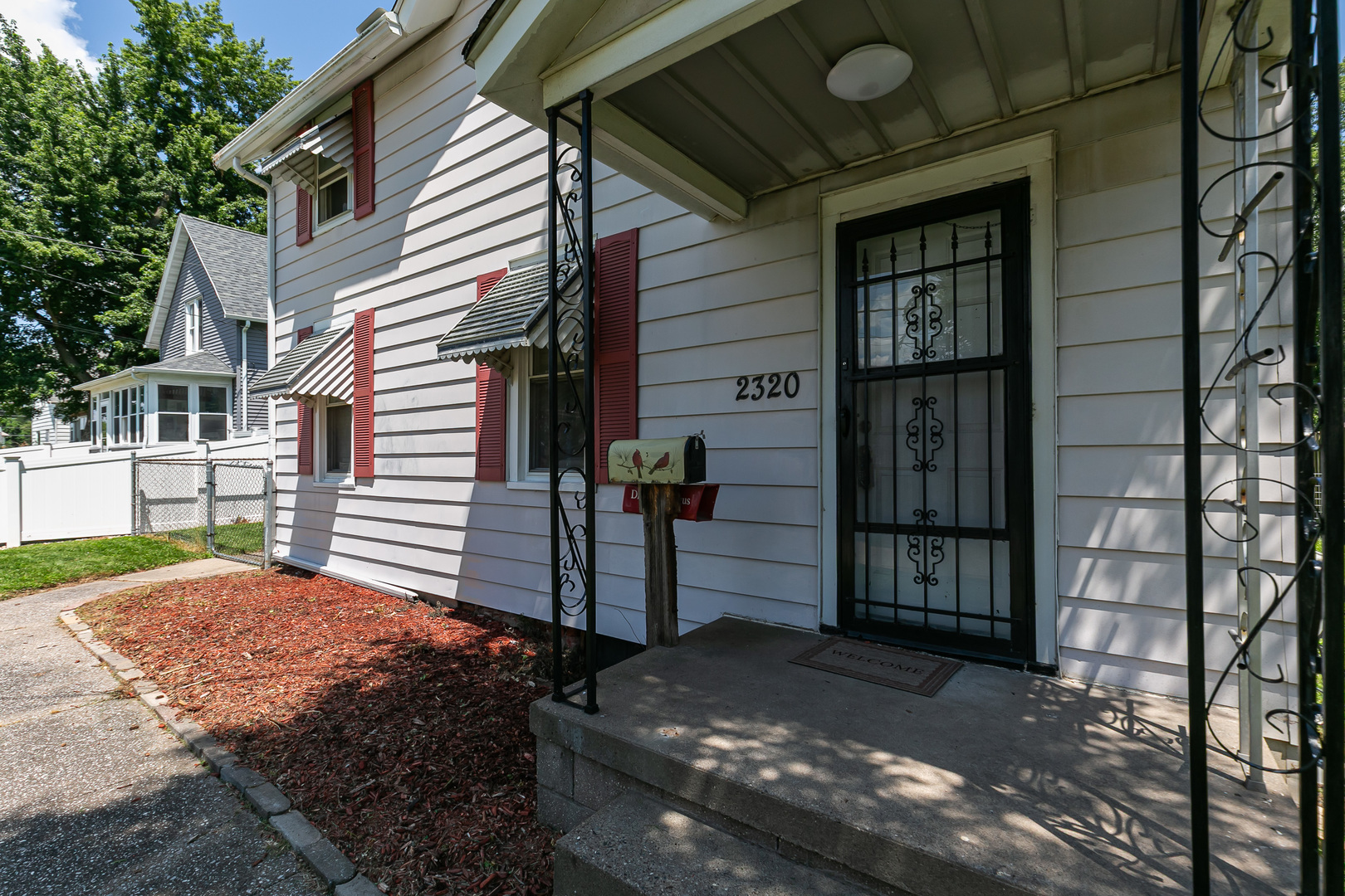main property photo 8