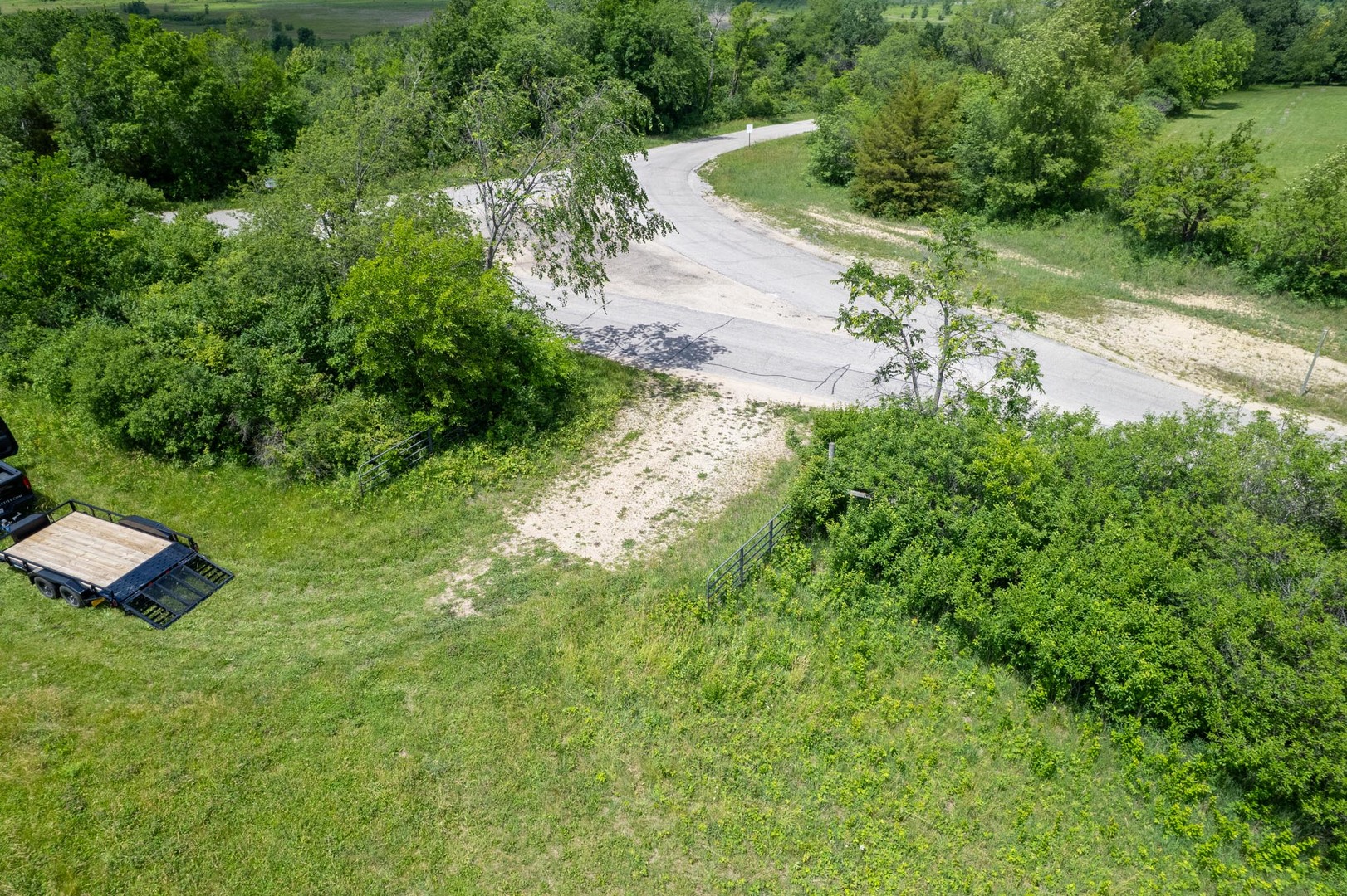 main property photo 50