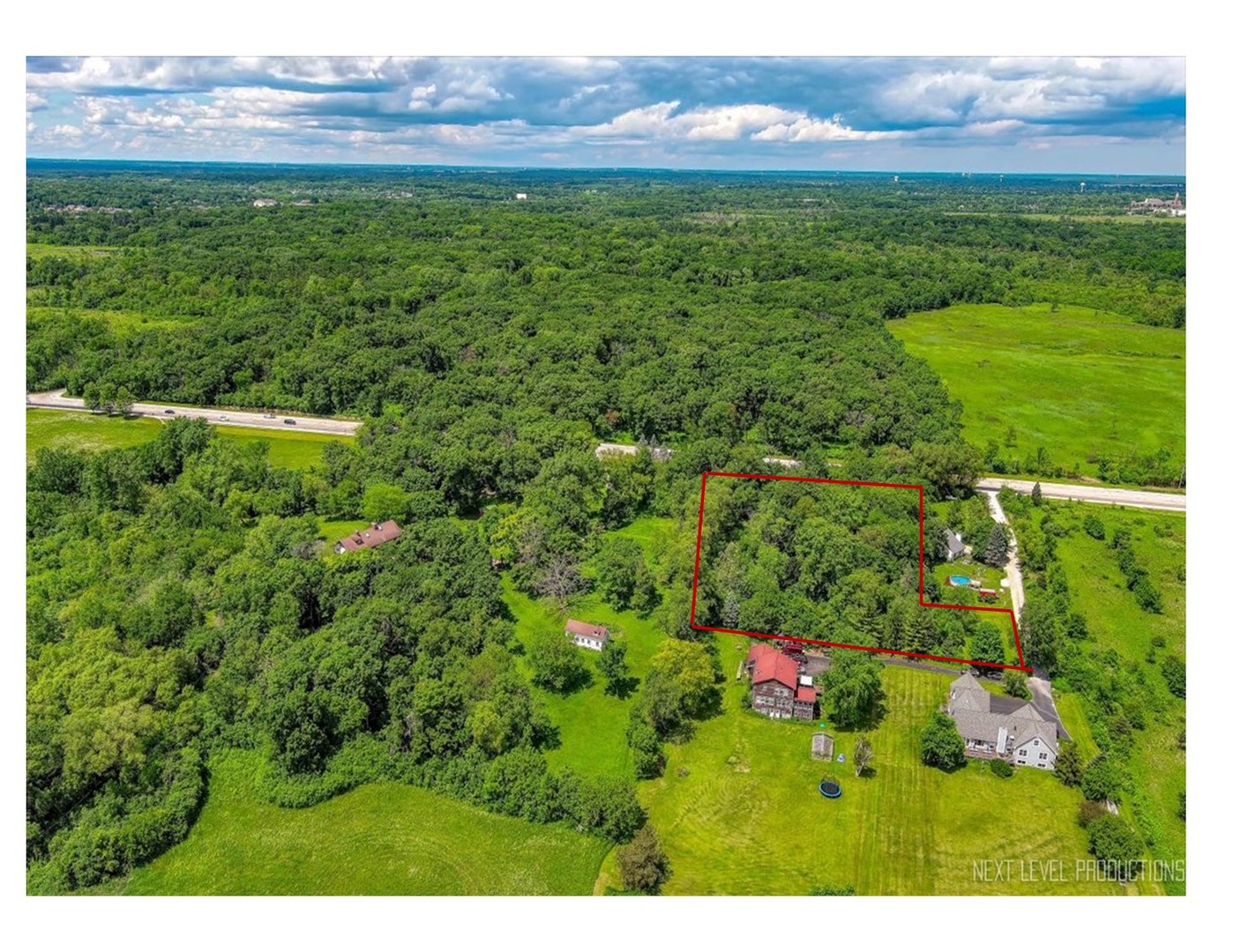 main property photo 3