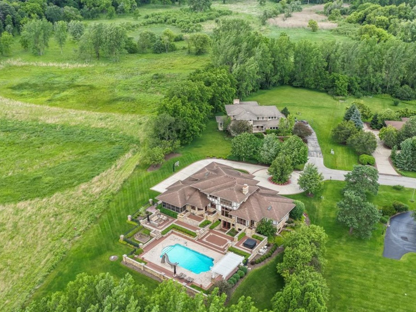 main property photo 61